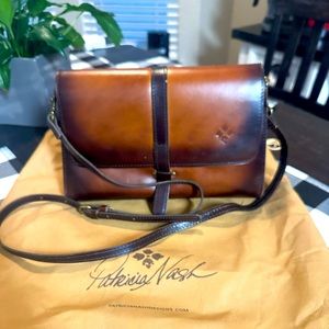 Patricia Nash, leather, only used once, like new condition, crossbody